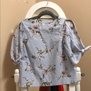 Floral Tie Sleeve Blouse